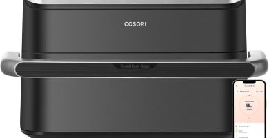 Cosori Dual Blaze Twinfry™ Chef Edition es una freidora de aire potente y versátil con una capacidad de 10 litros que tiene la posibilidad de convertirse en dos cestas de 5 litros